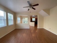 579 Lake Eagle Ln in Sanford, FL - Building Photo - Building Photo