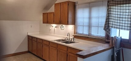 721 Porter St in Waukegan, IL - Building Photo - Building Photo