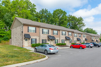 Parkview Place in Clarksville, TN - Foto de edificio - Building Photo