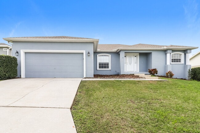 property at 8834 Pebblebrooke Dr