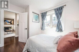 249 Lakeview Ave in Burlington, ON - Building Photo - Building Photo