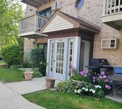 448 E Osage Ln, Unit #3A in Palatine, IL - Foto de edificio - Building Photo