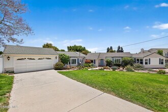 115 San Miguel Dr in Camarillo, CA - Building Photo - Building Photo