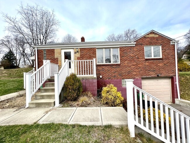 property at 19 Kenwood Dr