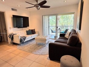 460 S Park Rd in Hollywood, FL - Building Photo - Building Photo