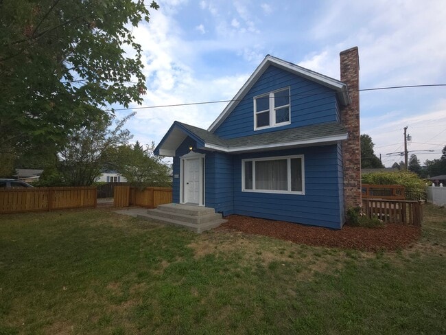 property at 3002 N 4th St