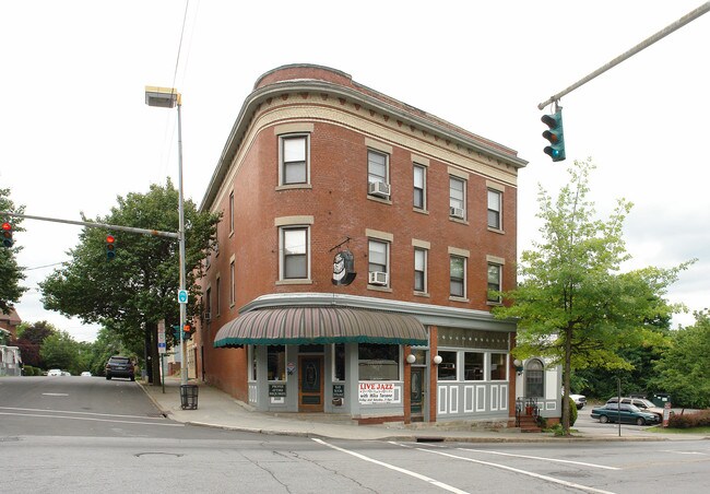 96 Main St