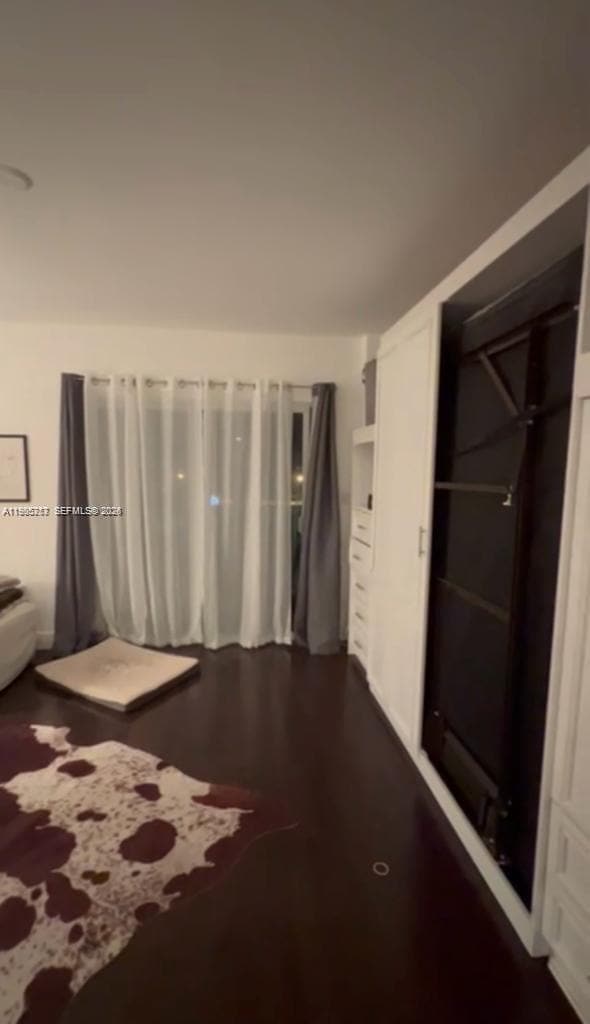 2740 SW 28th Terrace in Miami, FL - Building Photo - Building Photo