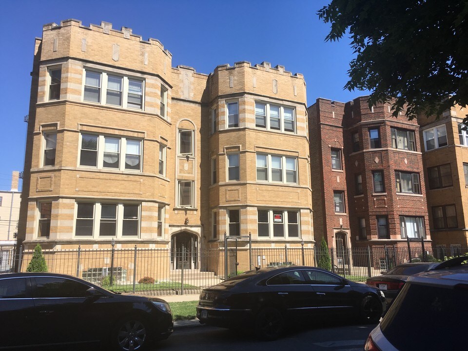7619 S Phillips Ave, Unit 1 in Chicago, IL - Foto de edificio