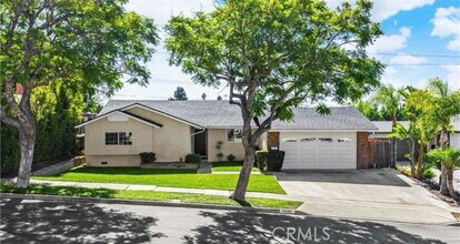16692 Meadowview Dr in Yorba Linda, CA - Building Photo - Building Photo