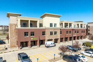 The Plaza at Jordan Creek Crossing in West Des Moines, IA - Building Photo