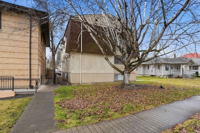411 E Sinto Ave in Spokane, WA - Building Photo - Building Photo