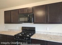 11608 NW 95th St photo'