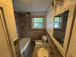 8 Haverhill St in Haverhill, MA - Building Photo - Building Photo