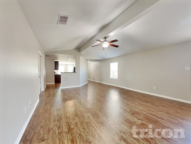 2322 Oyster Bay Ave in Texas City, TX - Foto de edificio - Building Photo