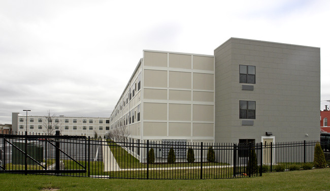 Grand South Senior in St. Louis, MO - Building Photo - Building Photo