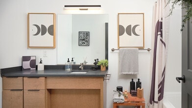 The Rails in Buffalo, NY - Foto de edificio - Building Photo