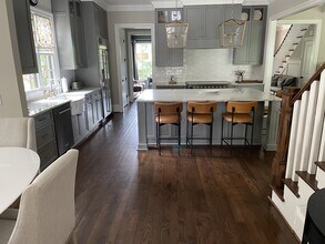 1501 Sterling Rd in Charlotte, NC - Building Photo - Building Photo