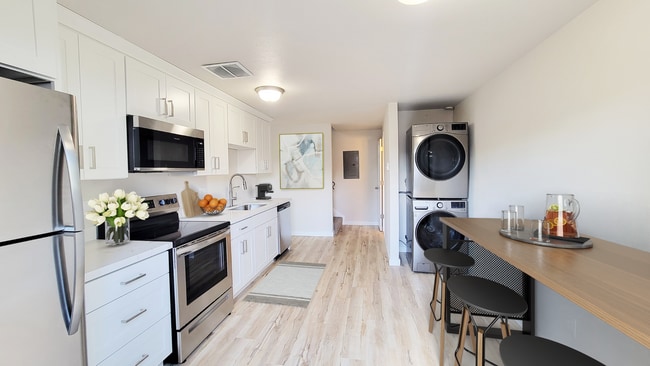 Copperstone Luxury Apartments and Townhomes