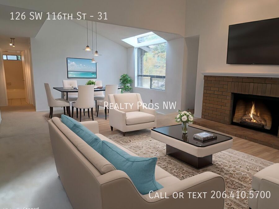 126 SW 116th St in Seattle, WA - Building Photo