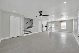 3332 Blodgett St-Unit -B in Houston, TX - Building Photo - Building Photo