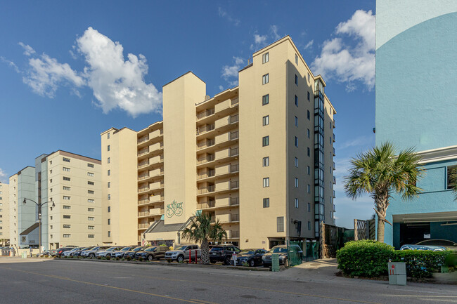 The Summit in North Myrtle Beach, SC - Building Photo - Building Photo