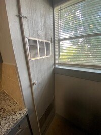 4617 Market St photo'