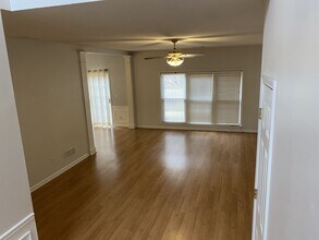2706 Cottesford Dr SE in Smyrna, GA - Building Photo - Building Photo