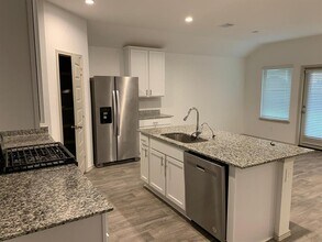 7222 Sunset Crk Dr in Richmond, TX - Building Photo - Building Photo