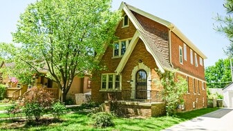 2941 N 73rd St in Milwaukee, WI - Building Photo