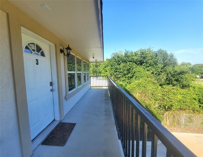 property at 501 E Davis St