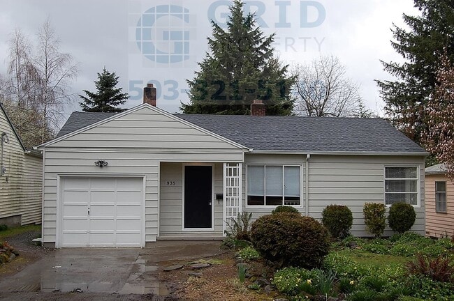 935 NE 91st Ave in Portland, OR - Building Photo - Building Photo
