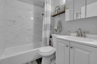 10 Scottfield Rd, Unit 2 in Boston, MA - Building Photo - Building Photo