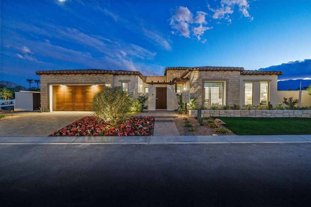 75213 Hancock Pl in Indian Wells, CA - Building Photo