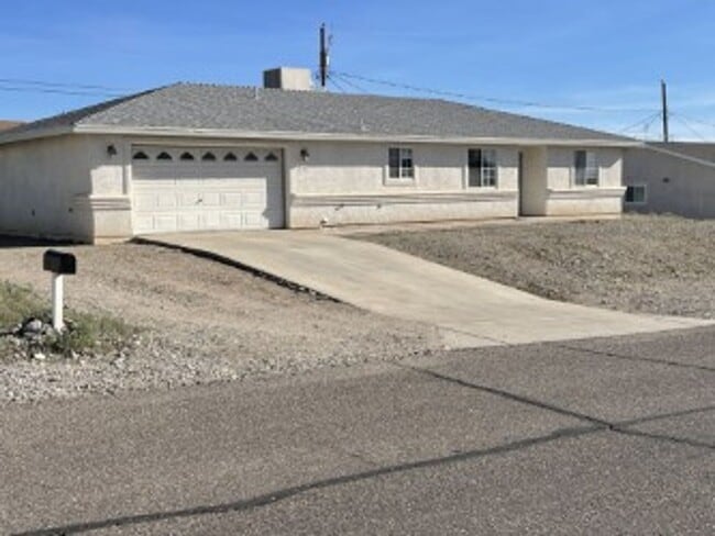 3164 Leawood Dr in Lake Havasu City, AZ - Building Photo - Building Photo