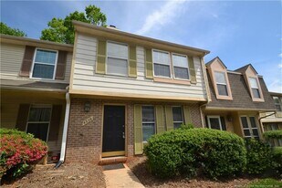 4326 Halliwell Dr in Raleigh, NC - Building Photo