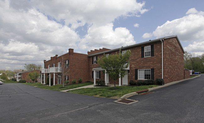 Reserve at Ft Mitchell in Fort Mitchell, KY - Building Photo - Building Photo