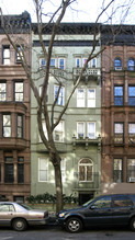 12 W 90th St in New York, NY - Foto de edificio - Building Photo