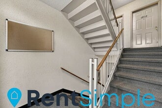 12113 Chaucer Ln in Woodbridge, VA - Building Photo - Building Photo