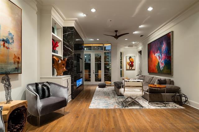 3535 Gillespie St in Dallas, TX - Building Photo - Building Photo