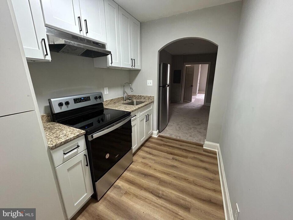 1630 16th St SE in Washington, DC - Foto de edificio