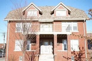 3716 Lincoln St, Unit 5 in Detroit, MI - Building Photo
