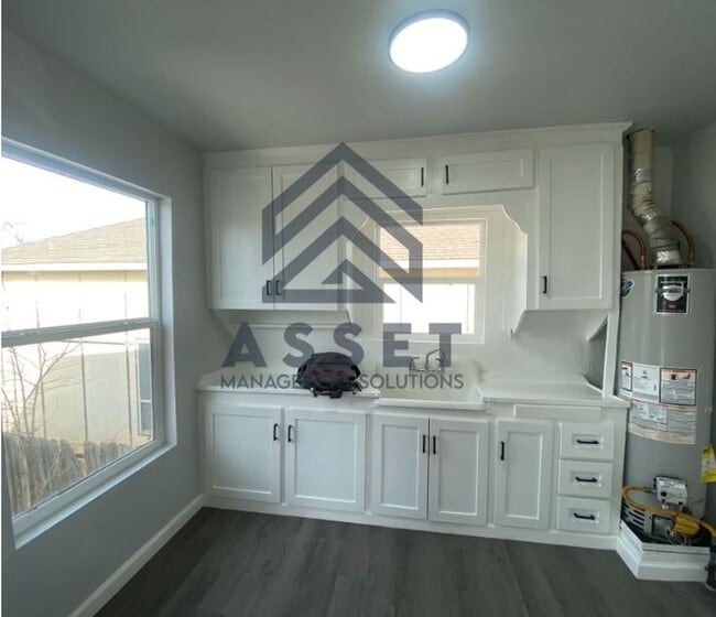 3616 S Lee Ave in Oklahoma City, OK - Building Photo - Building Photo