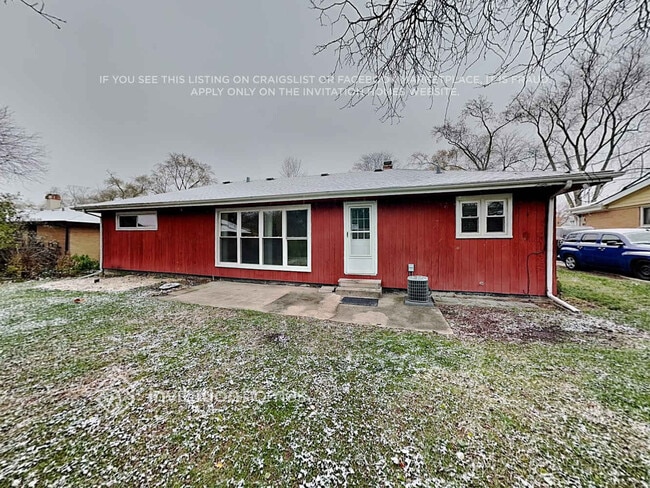 624 S Pierce Ave in Wheaton, IL - Building Photo - Building Photo