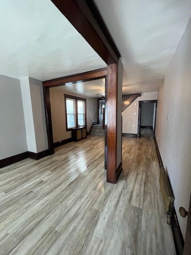 225 W Ridge St in Lansford, PA - Foto de edificio - Building Photo