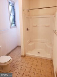 1607 OXFORD St photo'