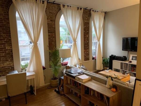 17 Bow St, Unit 14 in Boston, MA - Foto de edificio - Building Photo