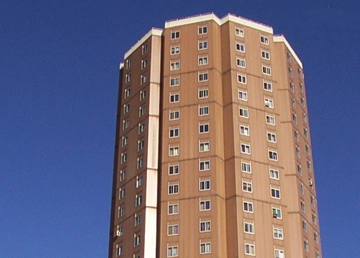 Locust Court in Milwaukee, WI - Building Photo