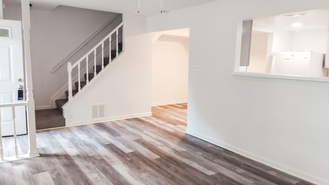9901 Hagel Cir in Lorton, VA - Building Photo - Building Photo