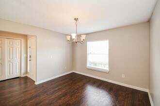 9432 Harrier Ct in Jacksonville, FL - Foto de edificio - Building Photo